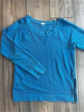 🌺 2/$25 J.Crew Blue Sweatshirt Side Zip Detail Crewneck Pullover Size M